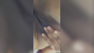 Amateur porn video where the Desi wench willingly shows big tits and pussy | XXX Video on AllSex.XXX