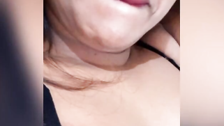 Housewife thinks Desi men will be interested in watching her porn video | XXX Video on AllSex.XXX