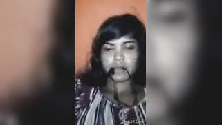 Desi girl takes an example from porn actresses and masturbates staying at home | XXX Video on AllSex.XXX