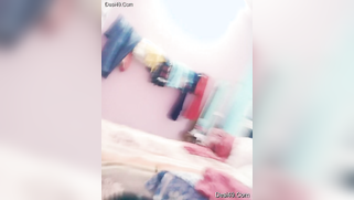 Amateur porn video of the finger-licking Desi babe with nose piercing | XXX Video on AllSex.XXX