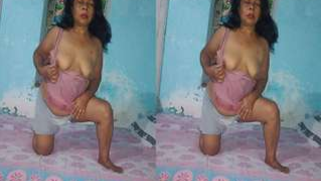 Curly-haired Desi woman is in a mood to act like a porn actress | XXX Video on AllSex.XXX