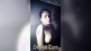 Nice woman proves that Desi females know something about porn | XXX Video on AllSex.XXX