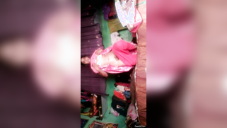 Energetic Desi chick is addicted to dancing and amateur porn videos | XXX Video on AllSex.XXX