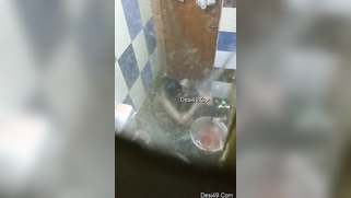 Perv is going to jerk off to porn video of Desi neighbor taking a shower | XXX Video on AllSex.XXX