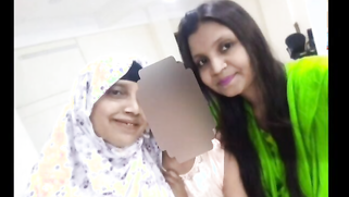 Lecherous XXX Desi brunette teases with a pair of natural boobs | XXX Video on AllSex.XXX