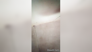 Pretty Desi girl is not ashamed to show off her natural XXX tits | XXX Video on AllSex.XXX