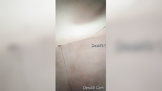 Pretty Desi girl is not ashamed to show off her natural XXX tits | XXX Video on AllSex.XXX