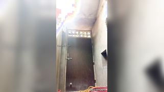 Chubby Desi MILF making hot XXX video of her putting clothes on | XXX Video on AllSex.XXX