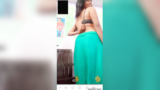 Naked Desi MILF with saggy belly XXX masturbating on video call | XXX Video on AllSex.XXX