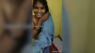 Sexy Desi babe with nude body puts clothes on after XXX session