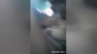 Hot amateur video of cute Desi wife demonstrating her XXX boobs | XXX Video on AllSex.XXX