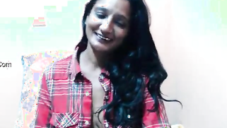 Webcam Desi MILF impresses with big breasts and XXX masturbation | XXX Video on AllSex.XXX