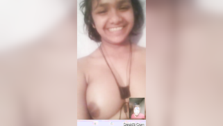 Sexy webcam babe teases with her perky Desi tits in hot XXX video | XXX Video on AllSex.XXX