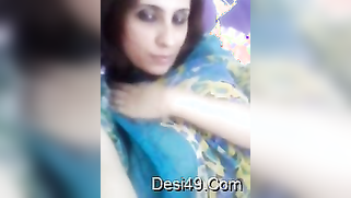 Seductive Desi MILF with immense natural tits XXX plays with pussy | XXX Video on AllSex.XXX