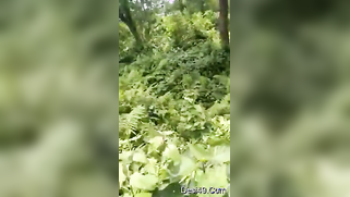 Voyeur catches mature Desi couple XXX ready to fuck in the woods | XXX Video on AllSex.XXX