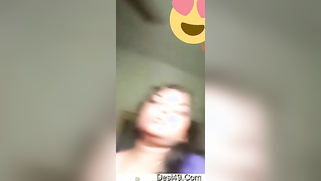 Mature Desi bitch teases her wet XXX pussy in close-up webcam show | XXX Video on AllSex.XXX