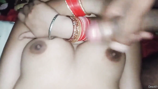 Happy boyfriend XXX jerks off to nude tits of Desi chick and cums | XXX Video on AllSex.XXX