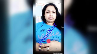 Desi brunette XXX teases webcam clients with her soft sexy belly | XXX Video on AllSex.XXX