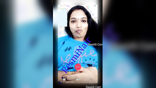 Desi brunette XXX teases webcam clients with her soft sexy belly | XXX Video on AllSex.XXX