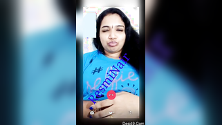 Desi brunette XXX teases webcam clients with her soft sexy belly | XXX Video on AllSex.XXX