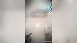 Plump Desi girl undresses to show her perky XXX boobies to lover | XXX Video on AllSex.XXX