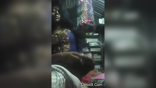 Desi hottie XXX masturbates with banana in the dark room and cums | XXX Video on AllSex.XXX