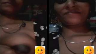 Amateur Desi whore makes online clients horny showing her XXX tits | XXX Video on AllSex.XXX