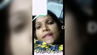 Sexy Desi MILF works for XXX webcam chat revealing her big boobs | XXX Video on AllSex.XXX