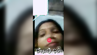 Sexy Desi MILF works for XXX webcam chat revealing her big boobs | XXX Video on AllSex.XXX