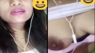 Hot XXX video call with Desi hottie playing with her tits and cunt | XXX Video on AllSex.XXX