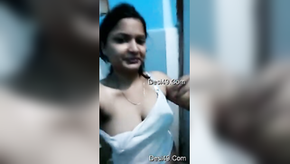 Pretty girl XXX strips showing her slender Desi body for camera | XXX Video on AllSex.XXX