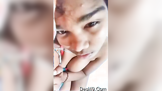 Plump Desi hottie has dirty XXX talk and shows her shaved pussy | XXX Video on AllSex.XXX