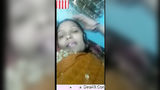 Amateur Desi bitch poses for XXX video call teasing with her tits | XXX Video on AllSex.XXX