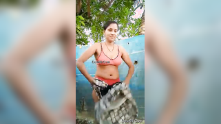 Slender XXX Desi babe dries her body and poses nude in the yard | XXX Video on AllSex.XXX