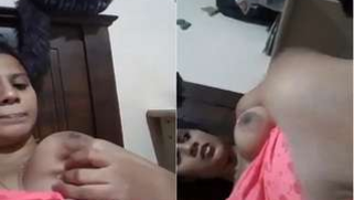 Desi cutie in pink actively XXX fingers her wet pussy on the bed | XXX Video on AllSex.XXX