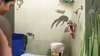 Dissolute Desi MILF has no shame posing all XXX nude when bathing | XXX Video on AllSex.XXX