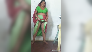 Hubby films his Desi wife when she lifts dress to show XXX pussy | XXX Video on AllSex.XXX