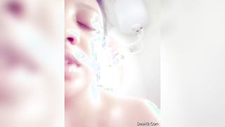 Hot XXX selfie of amateur Desi girl actively fingering her vagina | XXX Video on AllSex.XXX