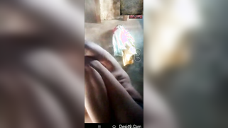 Mature Desi wifey XXX teases with her nudity when bathing for cam | XXX Video on AllSex.XXX