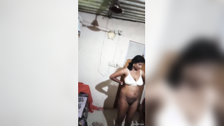 Dude makes amateur XXX video of Desi chick putting her clothes on | XXX Video on AllSex.XXX