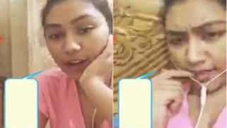 Shameless Desi MILF demonstrates cute XXX boobs for webcam show | XXX Video on AllSex.XXX