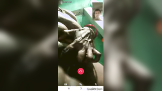 Experienced Desi webcam model pleases a guy with her big XXX boobs | XXX Video on AllSex.XXX