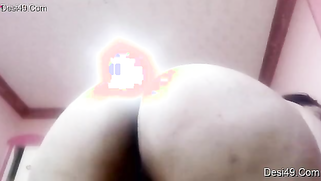 Nude Desi MILF poses all nude showing her huge XXX ass and breasts | XXX Video on AllSex.XXX