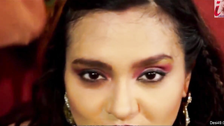 Desi seductress shows tits and XXX booty through transparent dress | XXX Video on AllSex.XXX