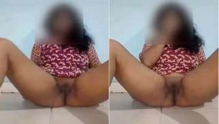 Desi slut takes off panties to XXX finger her cock-starved cunt | XXX Video on AllSex.XXX