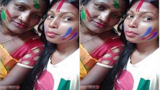 Babe in cute dress reaches orgasm when XXX fingering her Desi cunt | XXX Video on AllSex.XXX