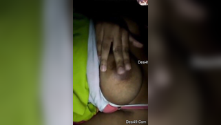 Wife shows how she XXX plays with her big Desi boobs on video call | XXX Video on AllSex.XXX