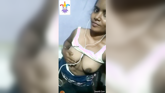 Desi webcam sweetie gladly shows off her tits for horny XXX client | XXX Video on AllSex.XXX