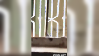 Voyeur secretly records nude Desi babe XXX after taking a shower | XXX Video on AllSex.XXX