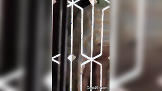 Voyeur secretly records nude Desi babe XXX after taking a shower | XXX Video on AllSex.XXX